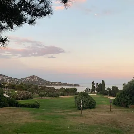 Апартаменты Cap Esterel Raphael Cocon Varois Vue Mer *
